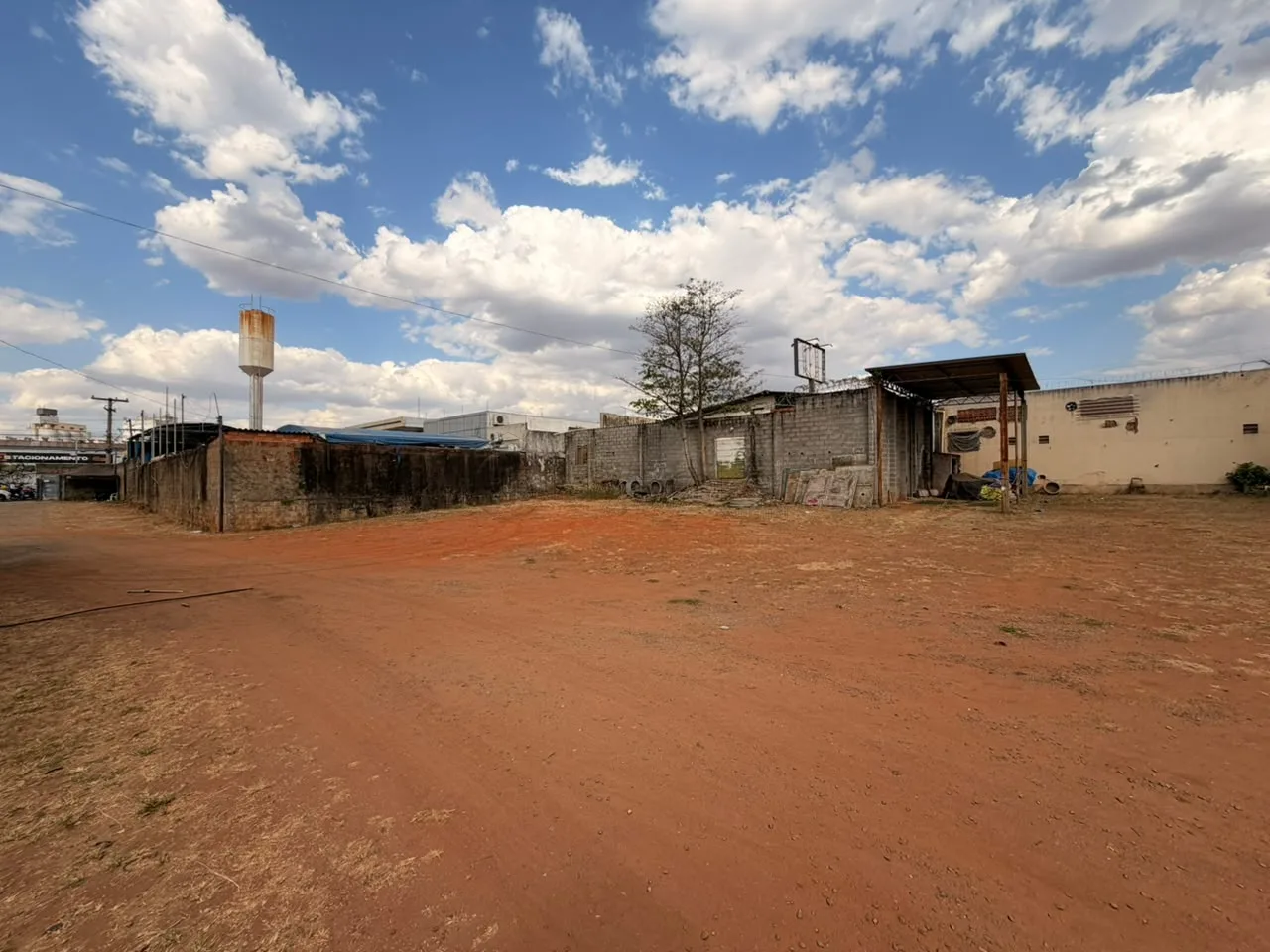 Alugar Comercial / Galp&atilde;o em Goi&acirc;nia R$ 80.000,00 - Foto 5