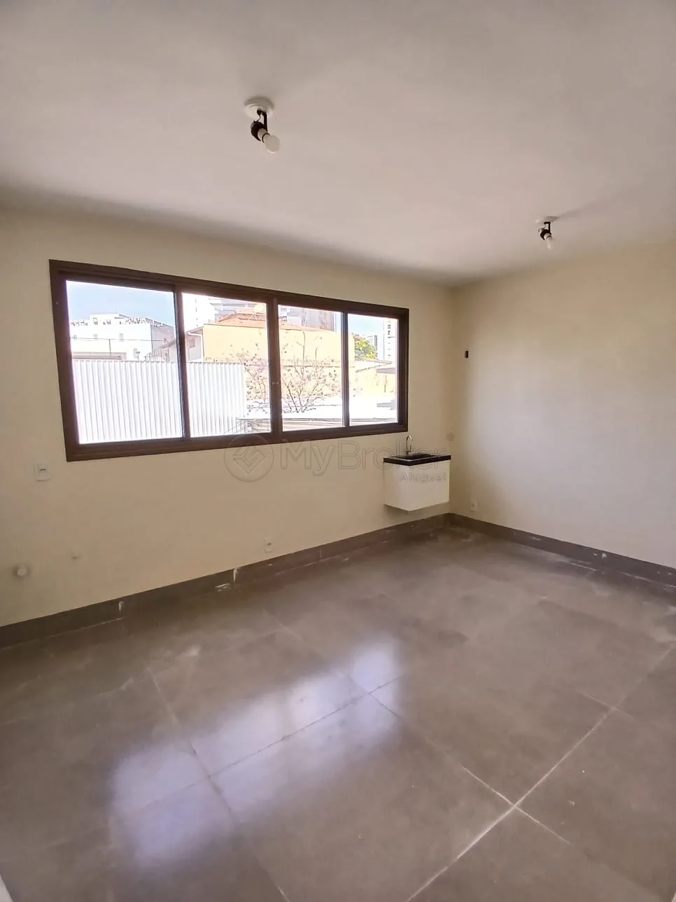 Alugar Comercial / Pr&eacute;dio em Goi&acirc;nia R$ 25.000,00 - Foto 7