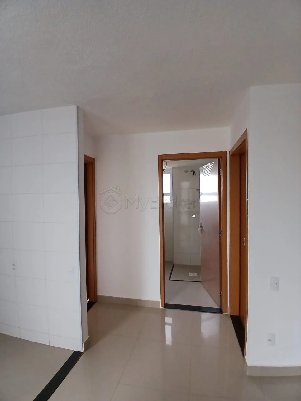 Alugar Apartamento / Padr&atilde;o em Goi&acirc;nia R$ 1.450,00 - Foto 5