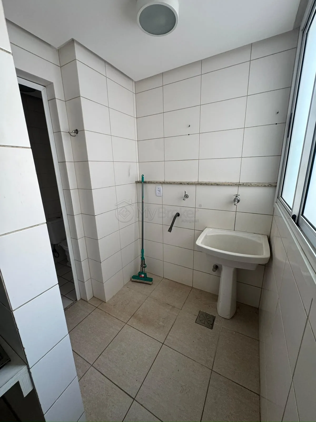 Alugar Apartamento / Padr&atilde;o em Goi&acirc;nia R$ 3.200,00 - Foto 11