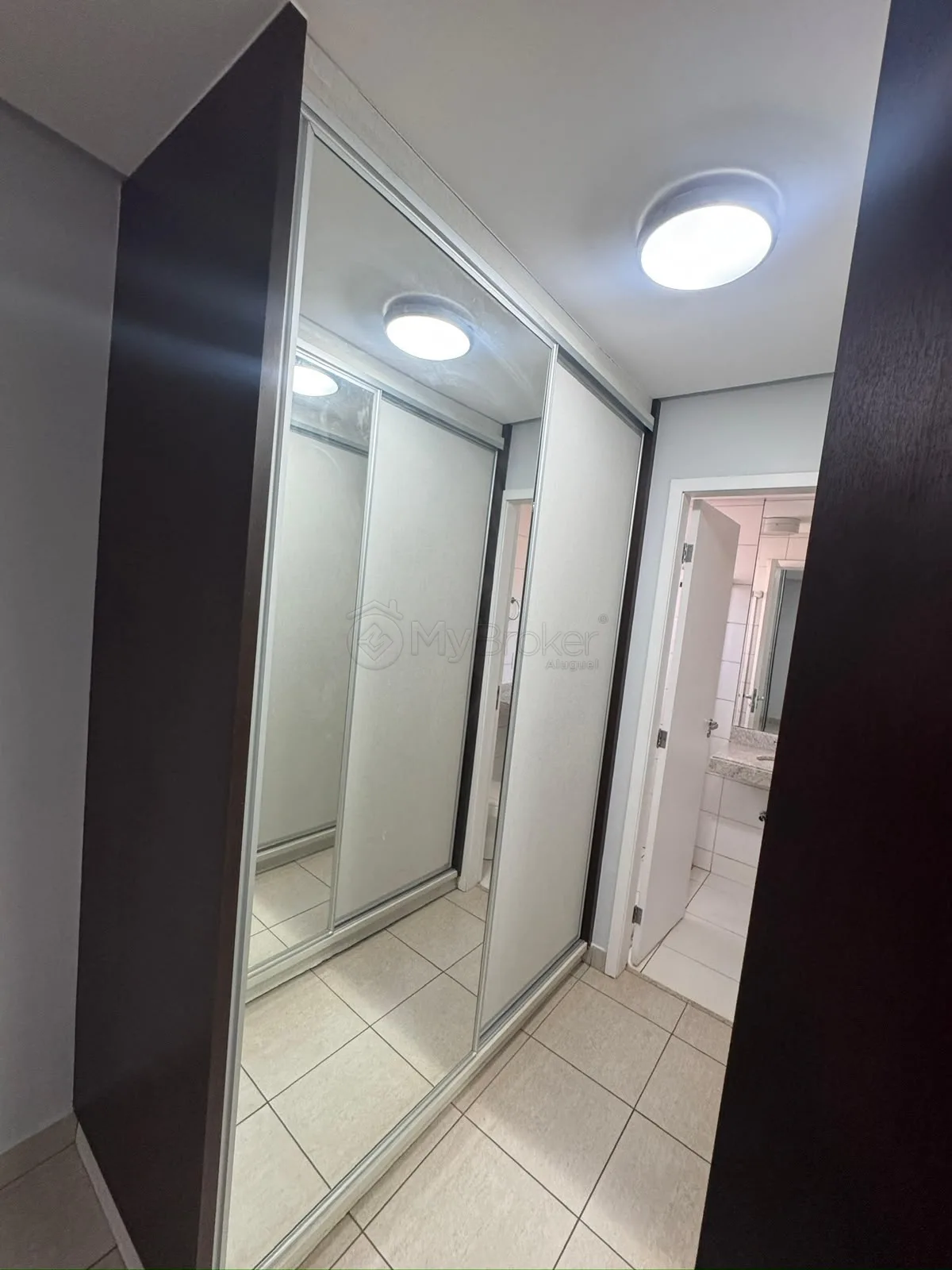 Alugar Apartamento / Padr&atilde;o em Goi&acirc;nia R$ 3.200,00 - Foto 7