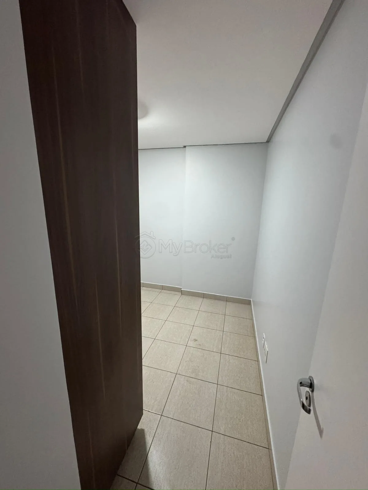 Alugar Apartamento / Padr&atilde;o em Goi&acirc;nia R$ 3.200,00 - Foto 8