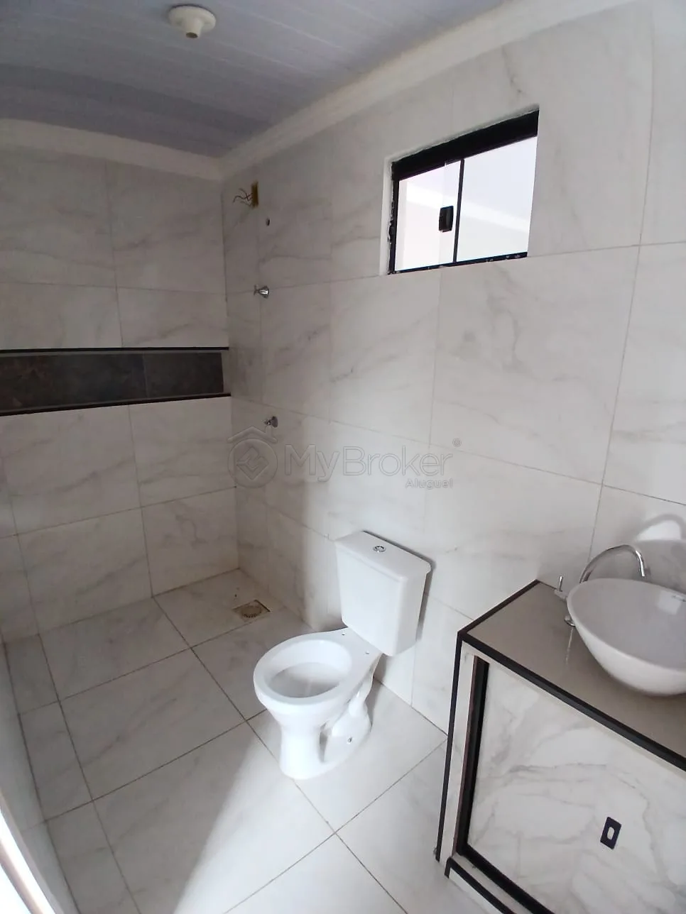 Alugar Casa / Padr&atilde;o em Goi&acirc;nia R$ 1.800,00 - Foto 23