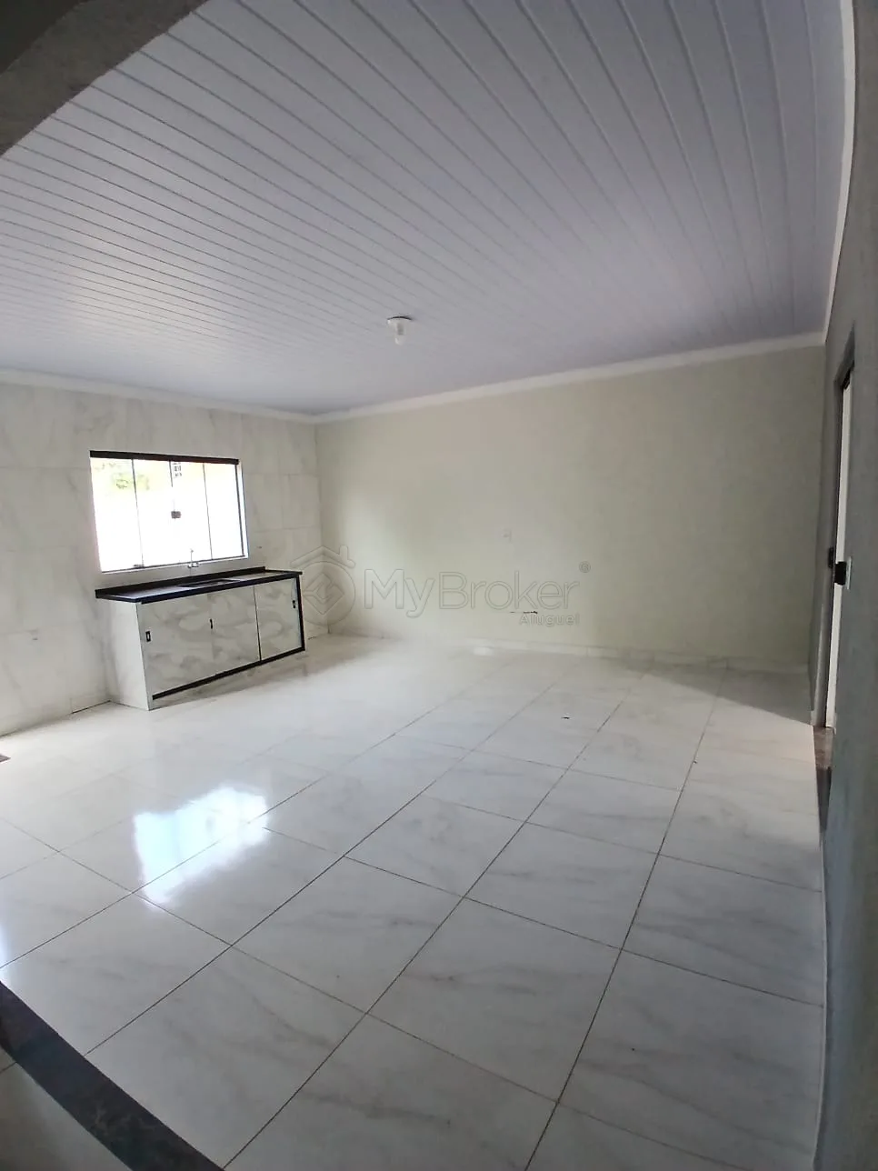 Alugar Casa / Padr&atilde;o em Goi&acirc;nia R$ 1.800,00 - Foto 8