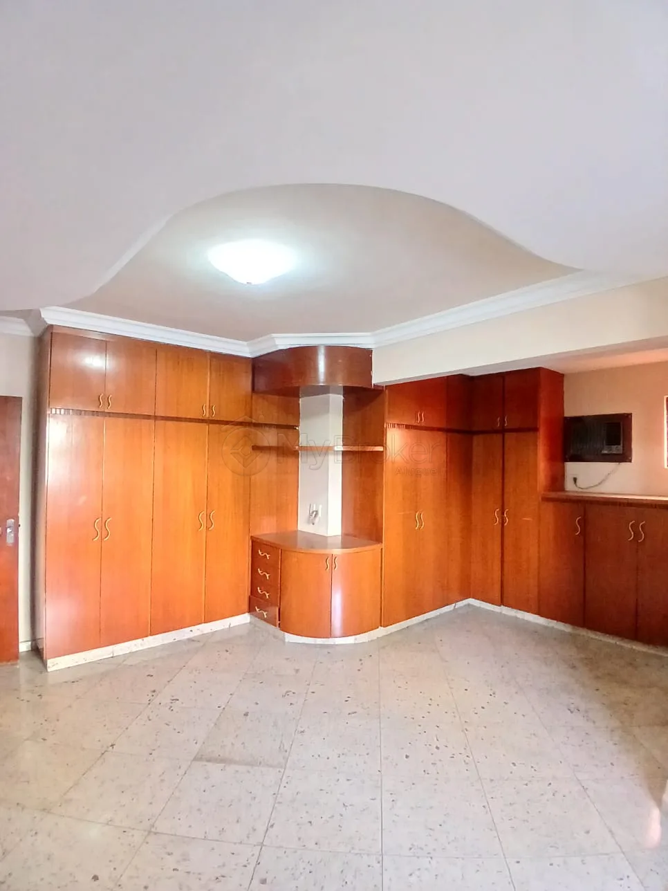 Alugar Apartamento / Padr&atilde;o em Goi&acirc;nia R$ 5.000,00 - Foto 14