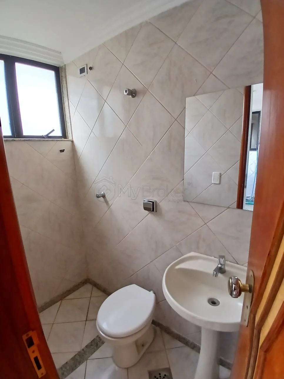 Alugar Apartamento / Padr&atilde;o em Goi&acirc;nia R$ 5.000,00 - Foto 30