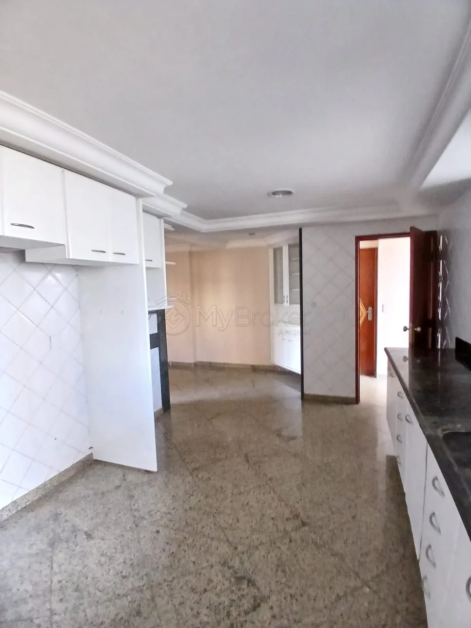 Alugar Apartamento / Padr&atilde;o em Goi&acirc;nia R$ 5.000,00 - Foto 10