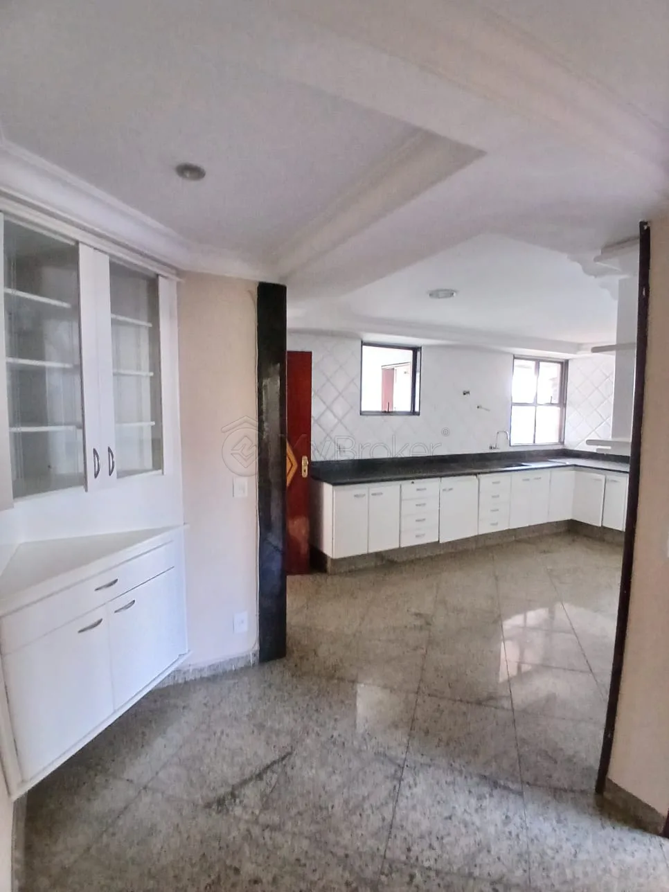 Alugar Apartamento / Padr&atilde;o em Goi&acirc;nia R$ 5.000,00 - Foto 9