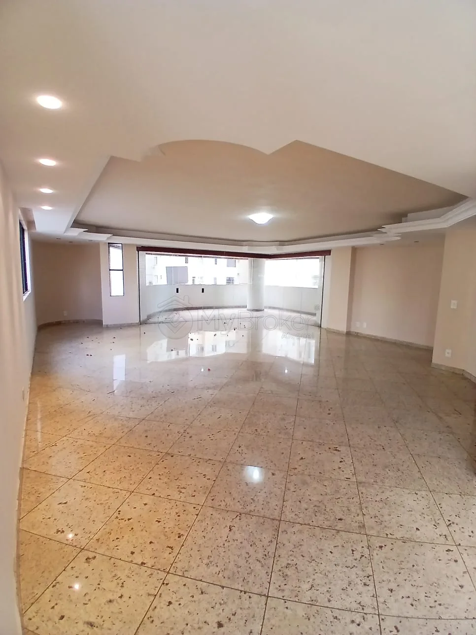Alugar Apartamento / Padr&atilde;o em Goi&acirc;nia R$ 5.000,00 - Foto 1