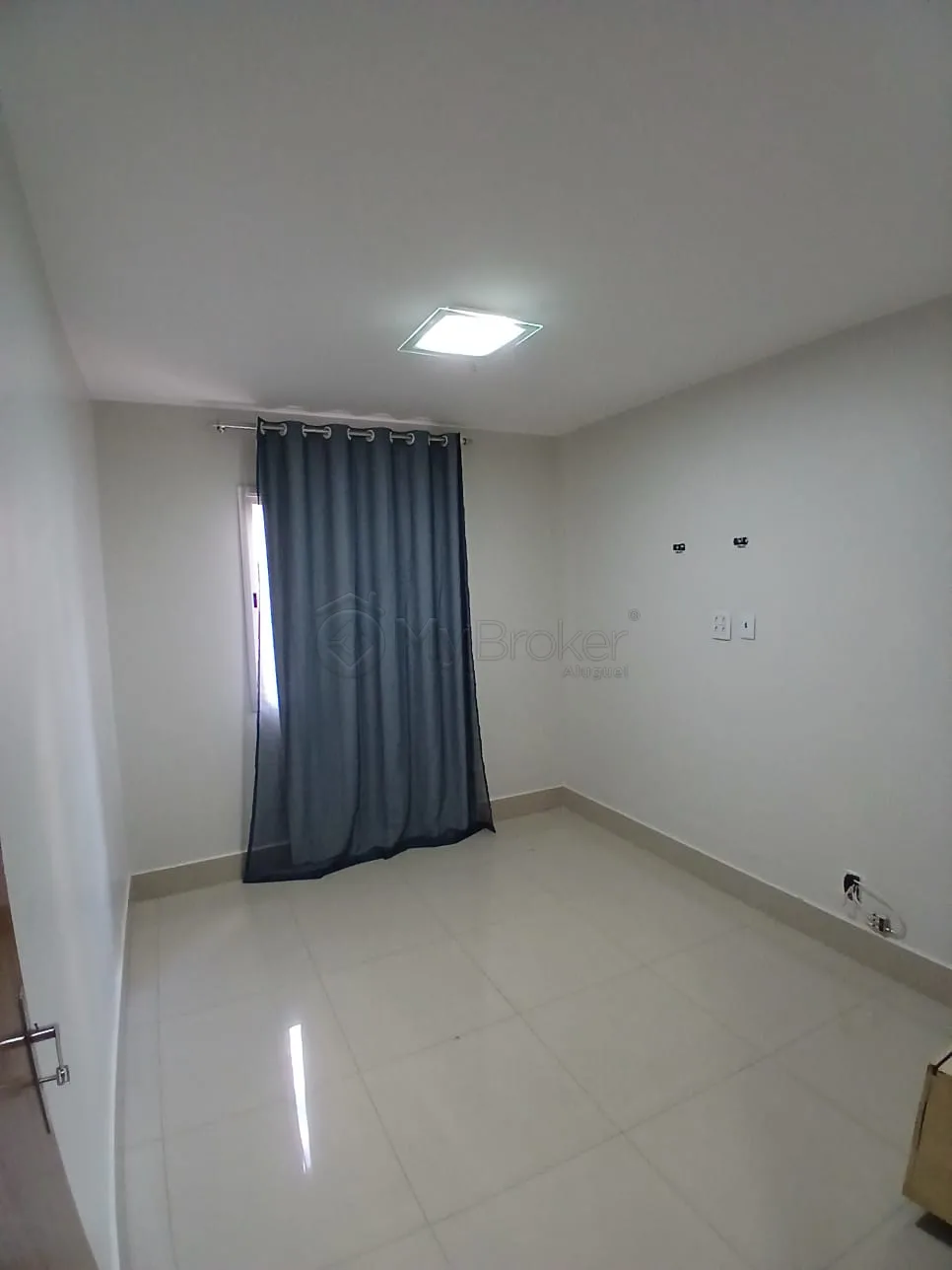 Alugar Apartamento / Padr&atilde;o em Goi&acirc;nia R$ 3.000,00 - Foto 13