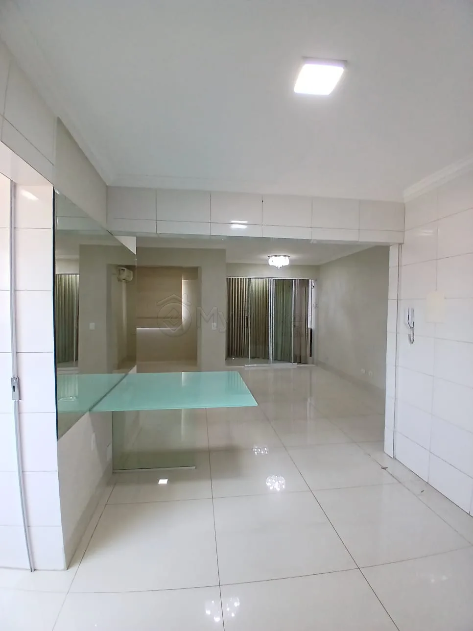 Alugar Apartamento / Padr&atilde;o em Goi&acirc;nia R$ 2.700,00 - Foto 9