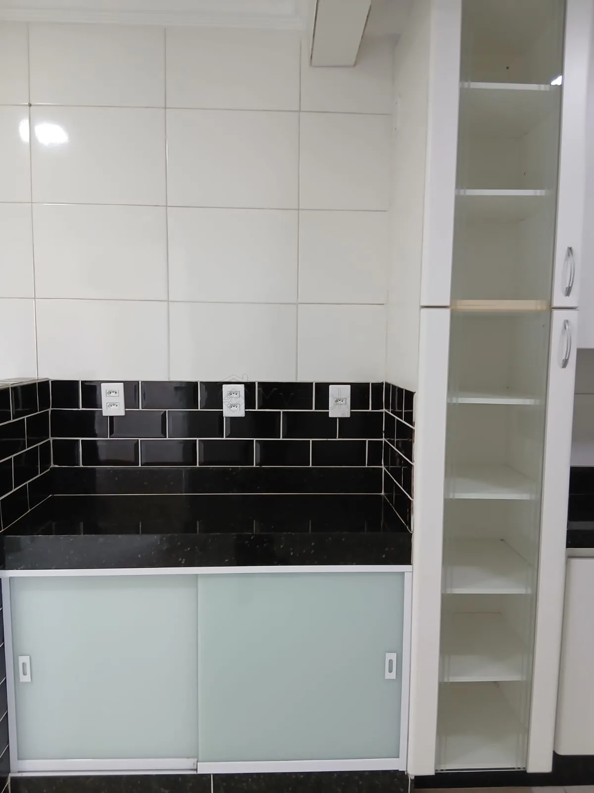 Alugar Apartamento / Padr&atilde;o em Goi&acirc;nia R$ 2.700,00 - Foto 8
