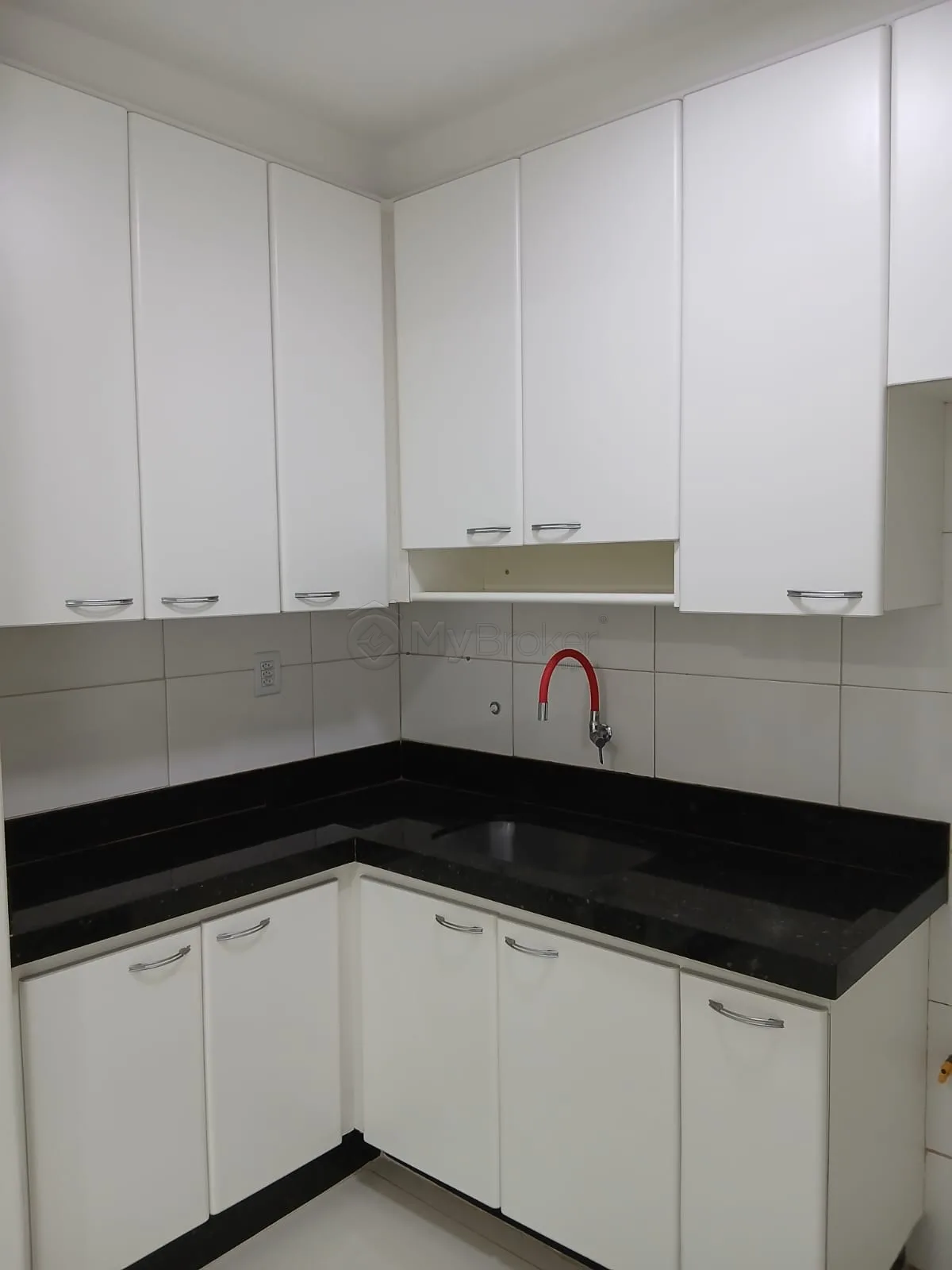 Alugar Apartamento / Padr&atilde;o em Goi&acirc;nia R$ 2.700,00 - Foto 6