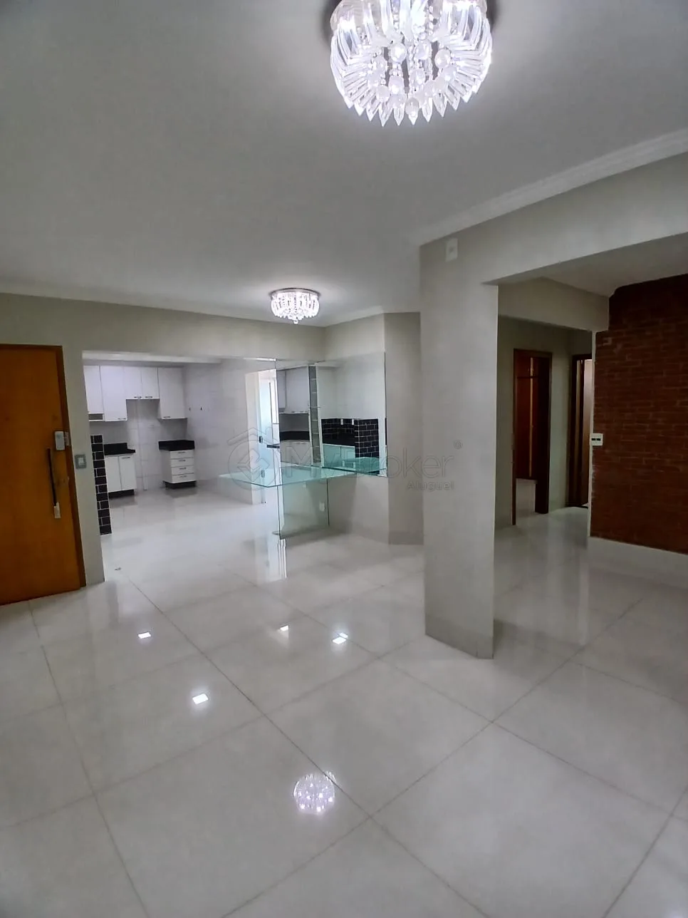 Alugar Apartamento / Padr&atilde;o em Goi&acirc;nia R$ 2.700,00 - Foto 4