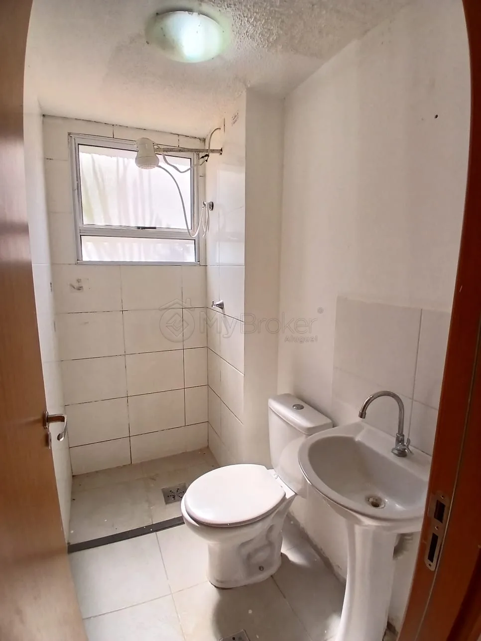 Alugar Apartamento / Padr&atilde;o em Goi&acirc;nia R$ 1.300,00 - Foto 11
