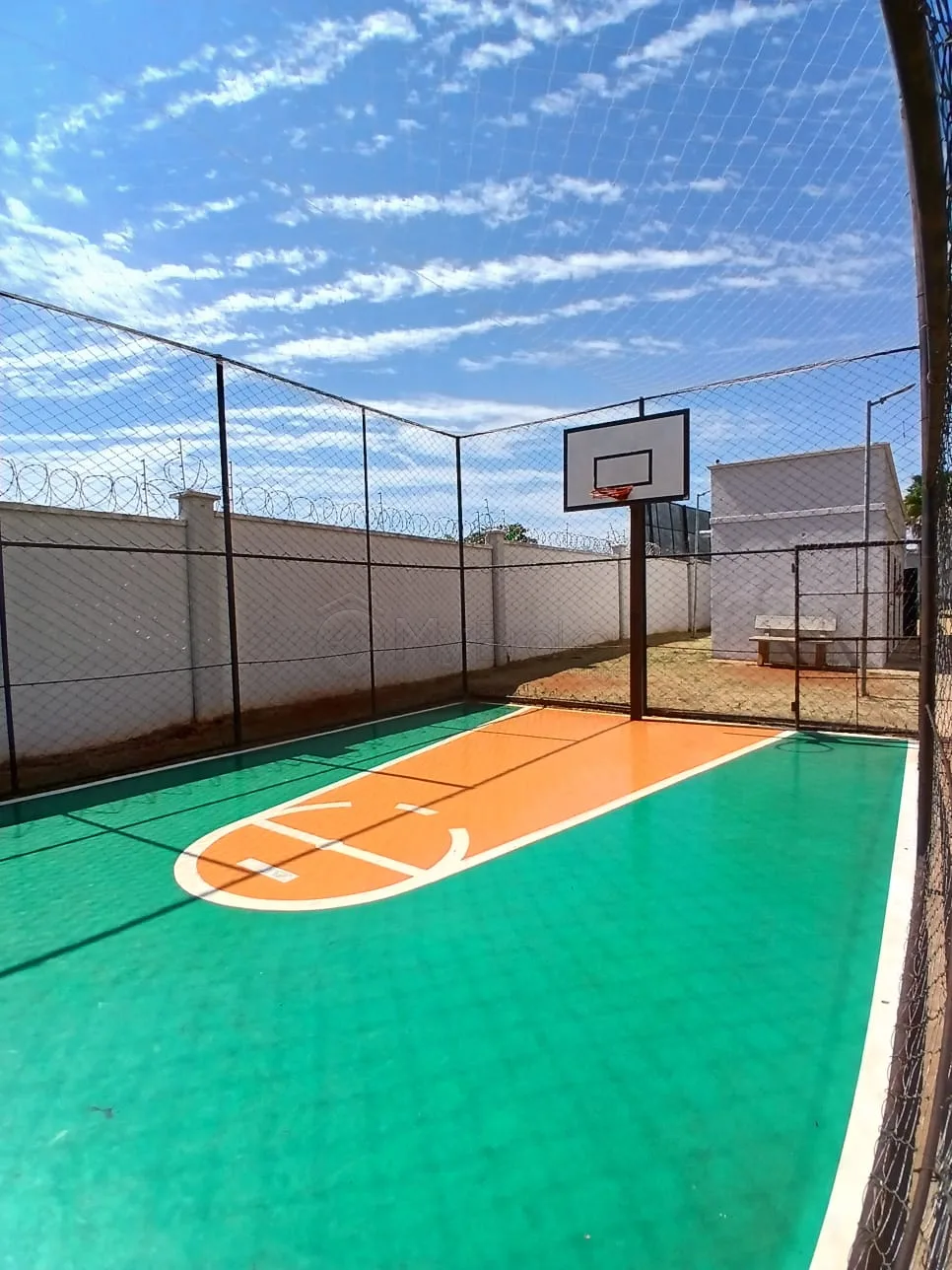 Alugar Apartamento / Padr&atilde;o em Goi&acirc;nia R$ 1.300,00 - Foto 7