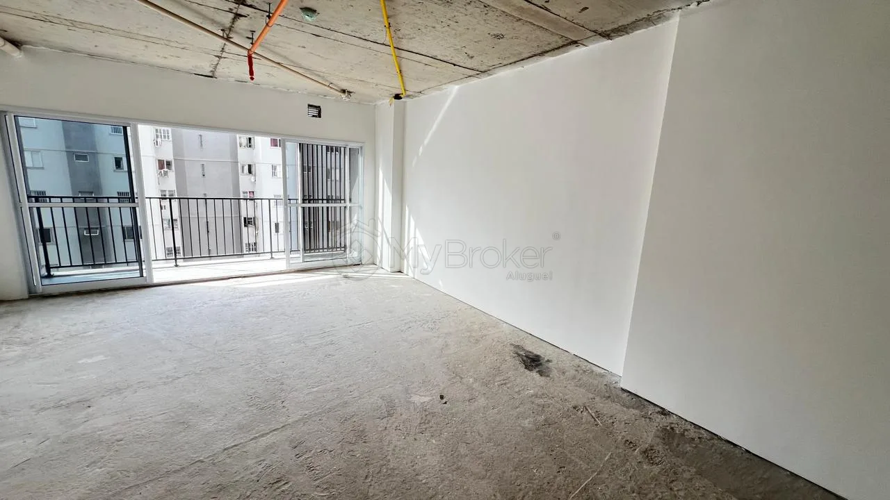 Alugar Comercial / Sala em Condom&iacute;nio em Goi&acirc;nia R$ 5.000,00 - Foto 8