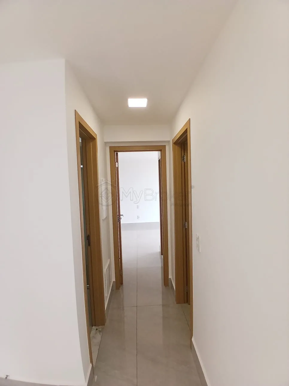 Alugar Apartamento / Padr&atilde;o em Goi&acirc;nia R$ 3.700,00 - Foto 6