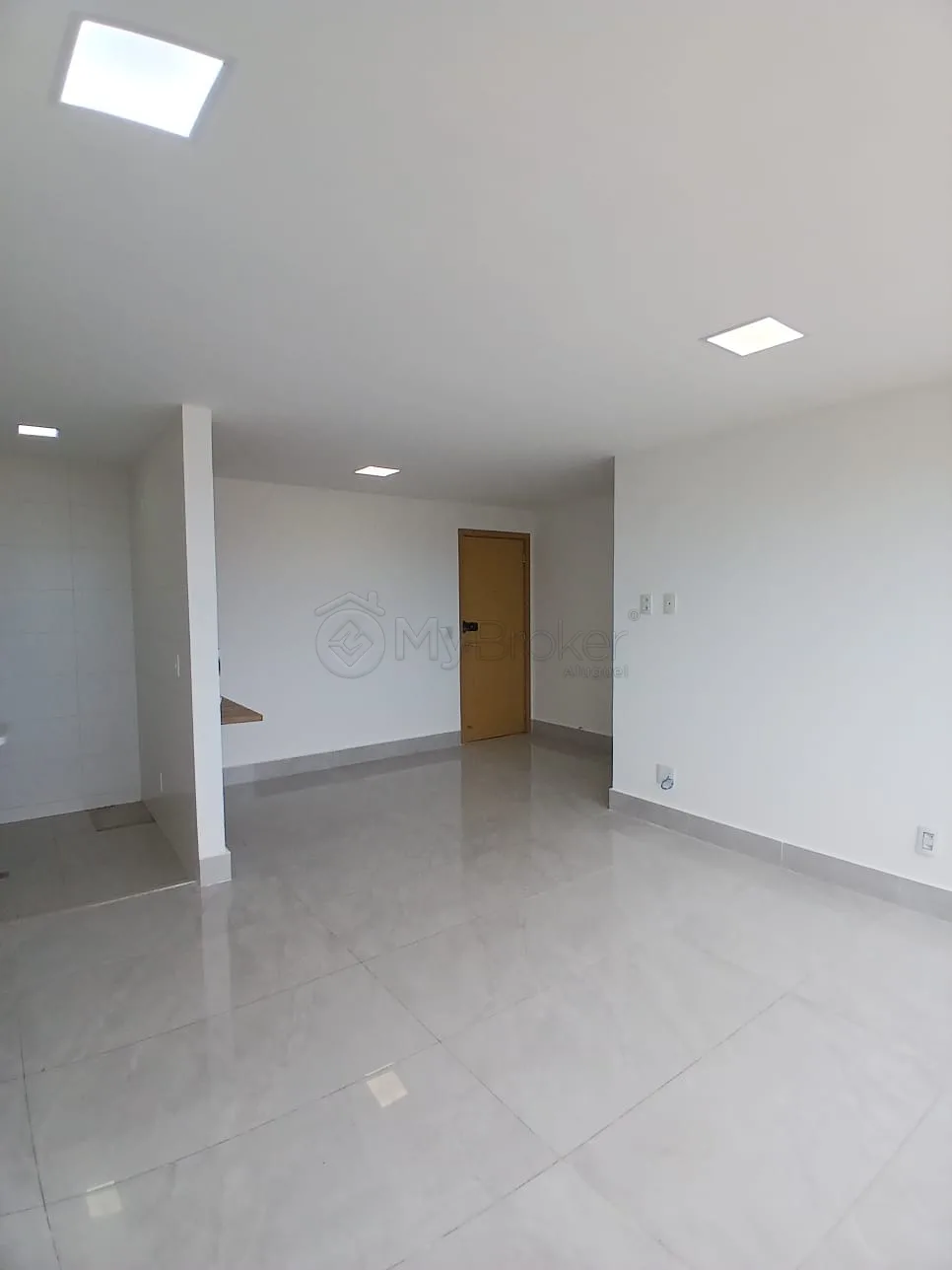 Alugar Apartamento / Padr&atilde;o em Goi&acirc;nia R$ 3.700,00 - Foto 4