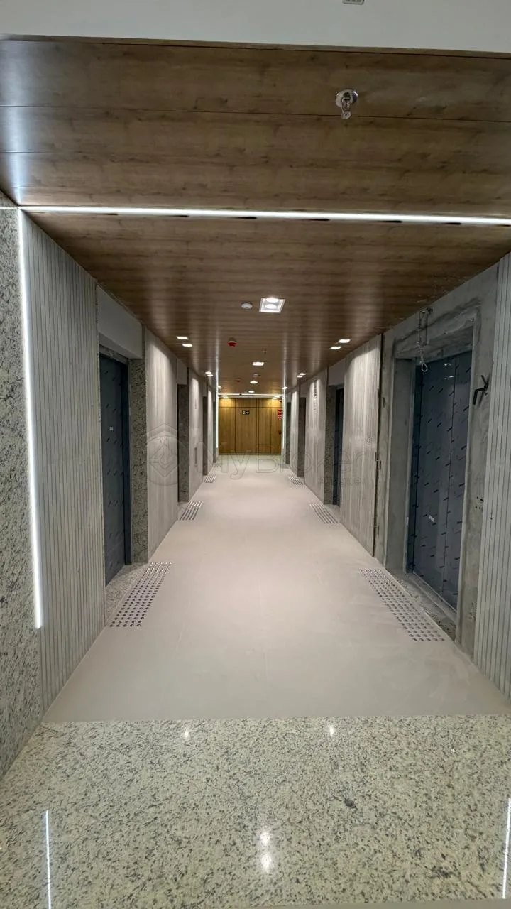 Alugar Comercial / Sala em Condom&iacute;nio em Goi&acirc;nia R$ 110.000,00 - Foto 8