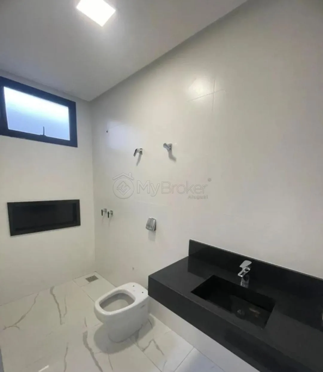 Alugar Casa / Condom&iacute;nio em Goi&acirc;nia R$ 13.000,00 - Foto 11
