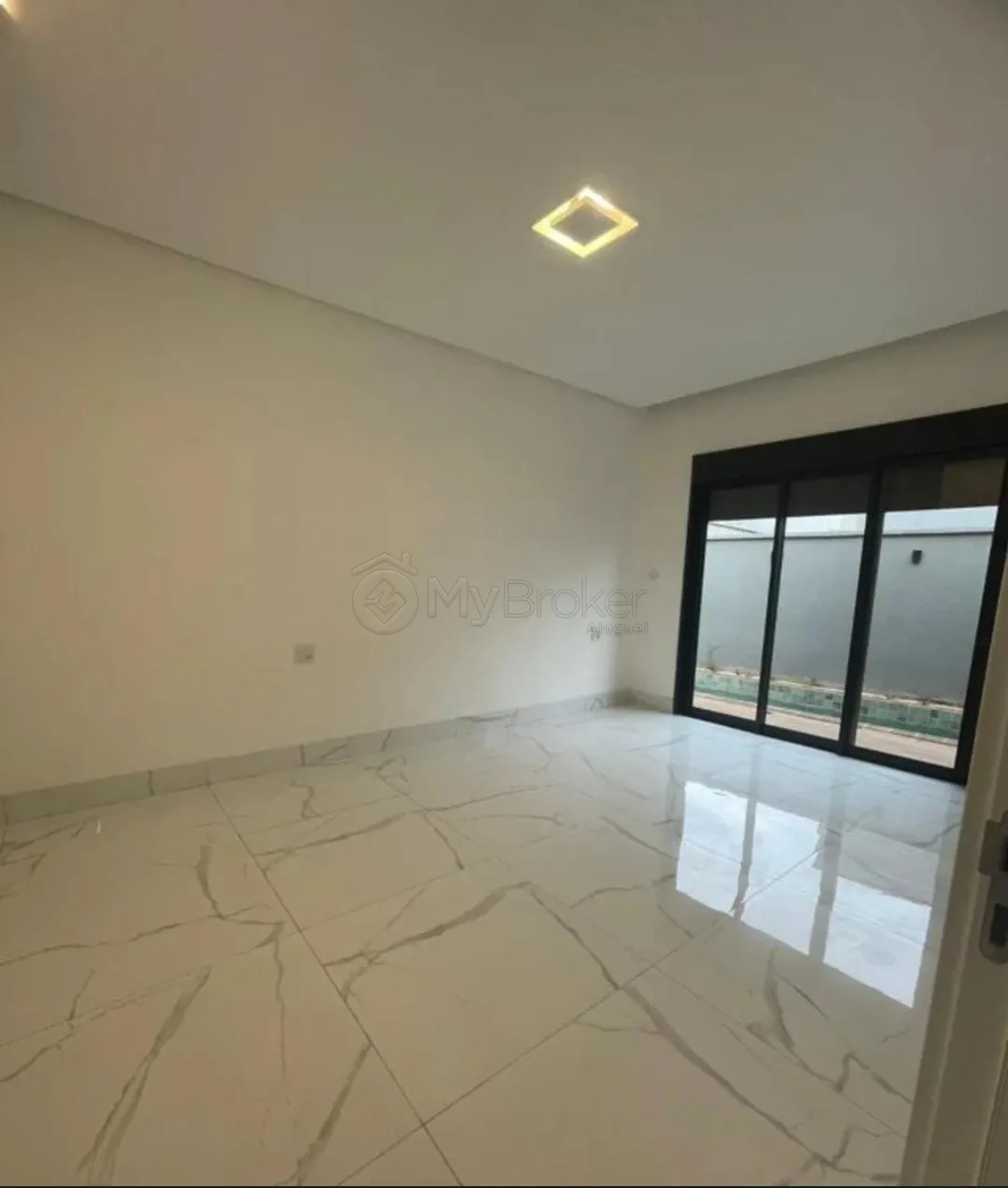 Alugar Casa / Condom&iacute;nio em Goi&acirc;nia R$ 13.000,00 - Foto 7