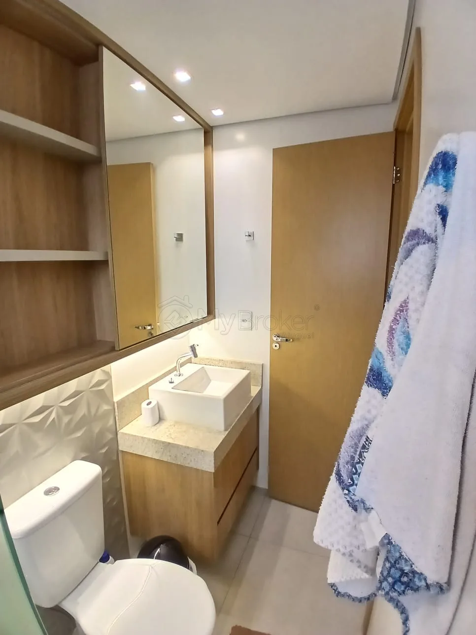 Alugar Apartamento / Padr&atilde;o em Goi&acirc;nia R$ 4.000,00 - Foto 9