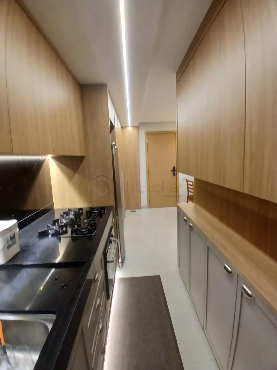 Alugar Apartamento / Padr&atilde;o em Goi&acirc;nia R$ 4.000,00 - Foto 16