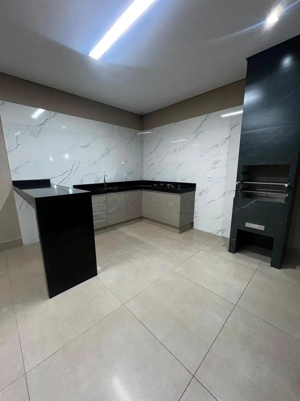 Alugar Casa / Padr&atilde;o em Goi&acirc;nia R$ 4.000,00 - Foto 25