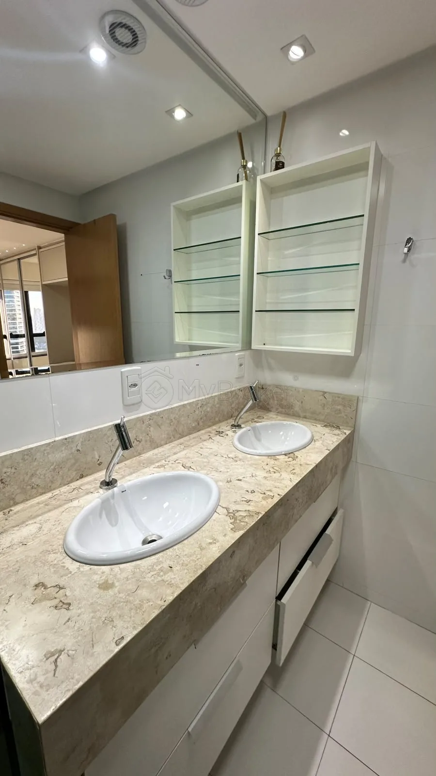 Alugar Apartamento / Duplex em Goi&acirc;nia R$ 8.000,00 - Foto 32
