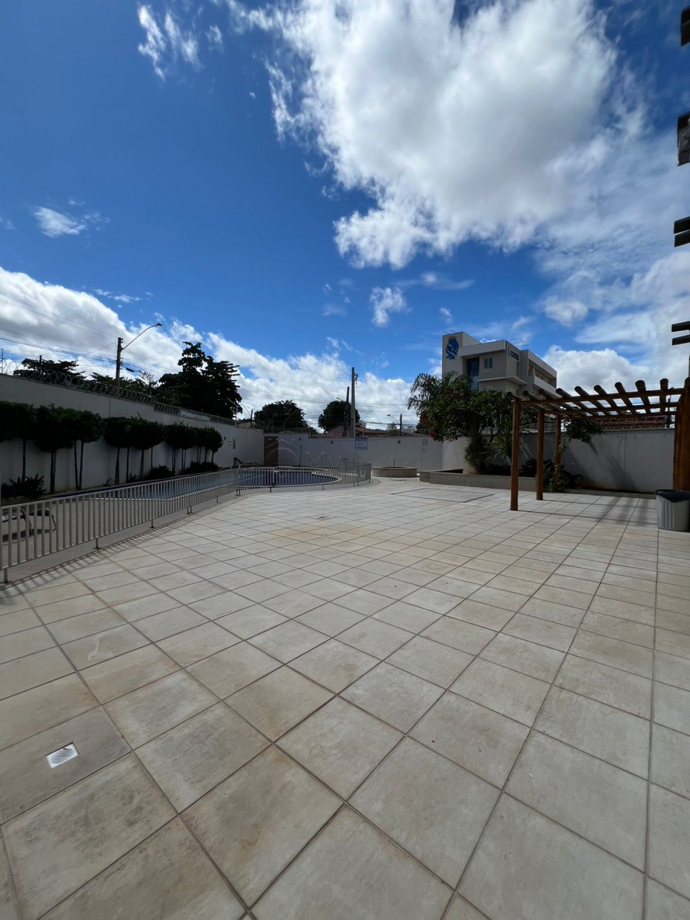 Alugar Apartamento / Padr&atilde;o em Goi&acirc;nia R$ 1.900,00 - Foto 15