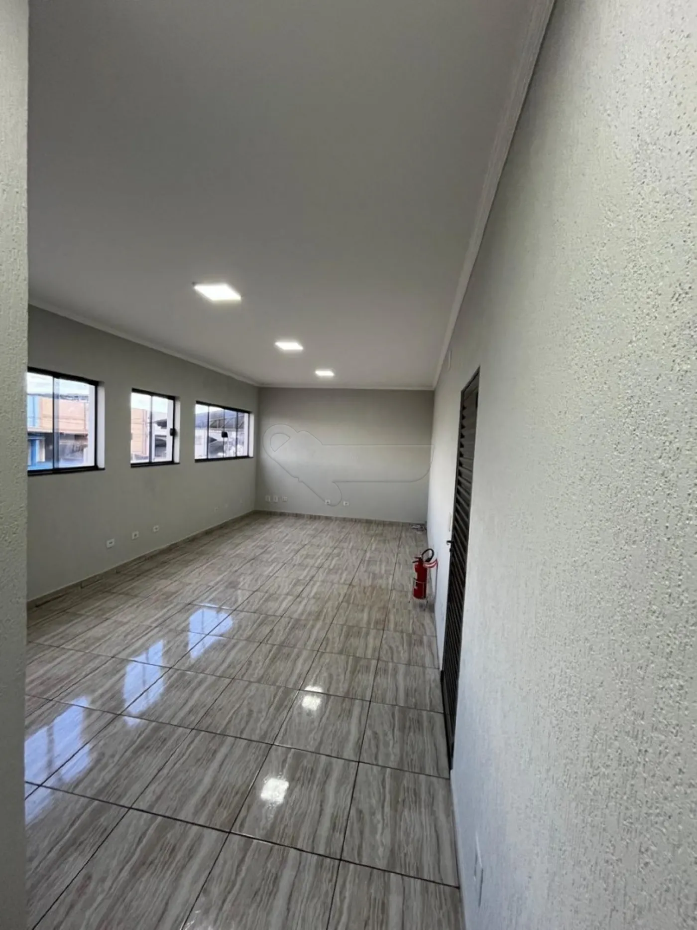 Alugar Comercial / Barrac&atilde;o em Cordeir&oacute;polis R$ 5.000,00 - Foto 12