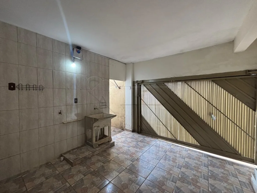 Alugar Casa / Padr&atilde;o em Limeira R$ 1.650,00 - Foto 3