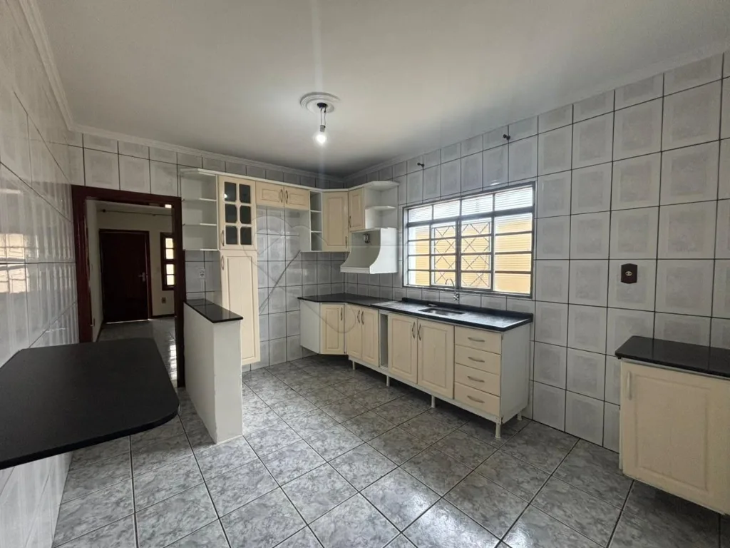 Alugar Casa / Padr&atilde;o em Limeira R$ 1.650,00 - Foto 6