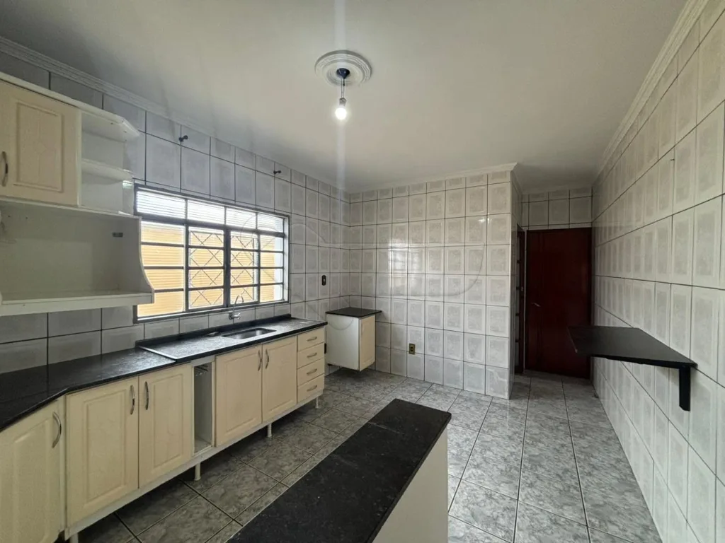 Alugar Casa / Padr&atilde;o em Limeira R$ 1.650,00 - Foto 7