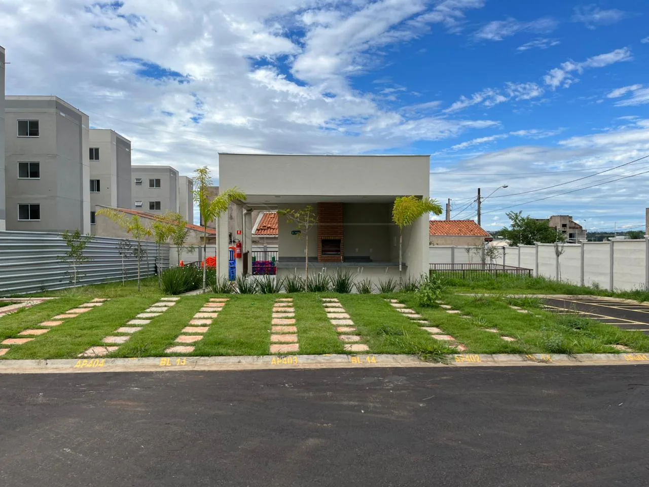Alugar Apartamento / Padr&atilde;o em Limeira R$ 1.200,00 - Foto 16