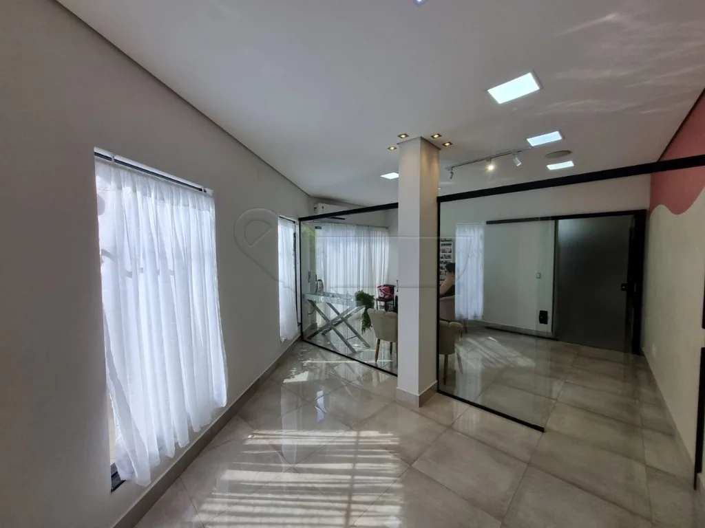 Alugar Comercial / Sala em Limeira R$ 800,00 - Foto 3