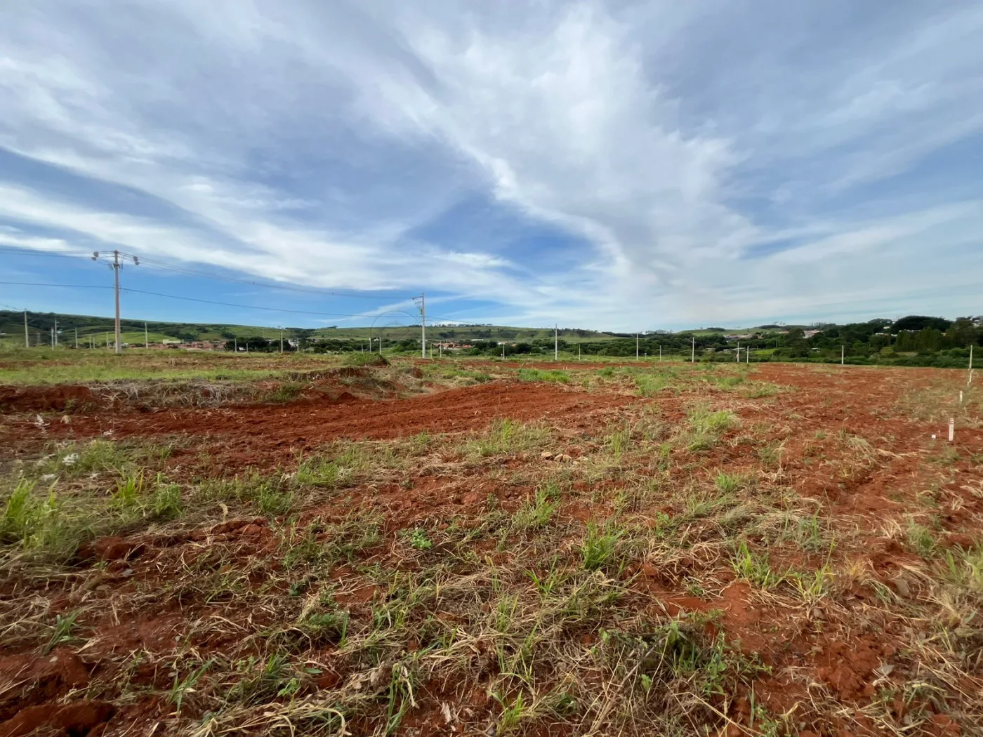 Comprar Terreno / Padr&atilde;o em Limeira R$ 100.000,00 - Foto 4