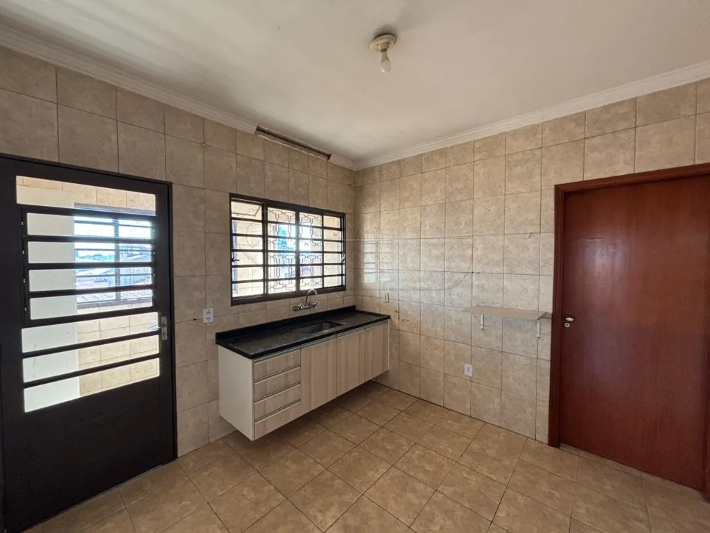 Alugar Casa / Padr&atilde;o em Limeira R$ 1.700,00 - Foto 5