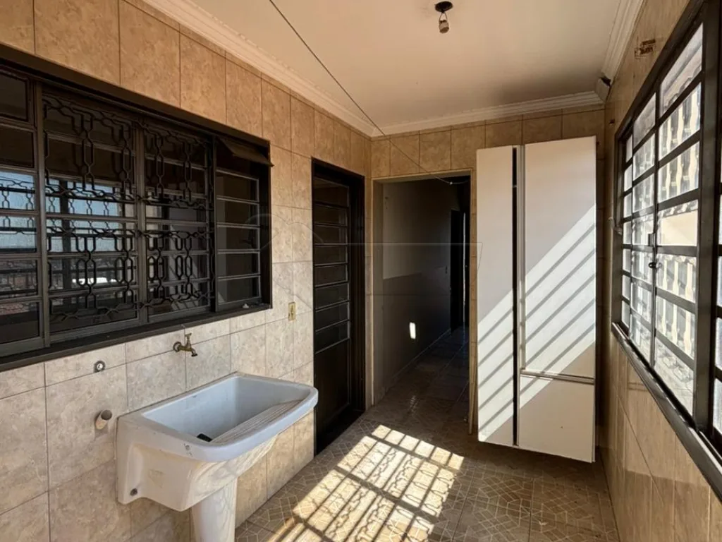 Alugar Casa / Padr&atilde;o em Limeira R$ 1.700,00 - Foto 12