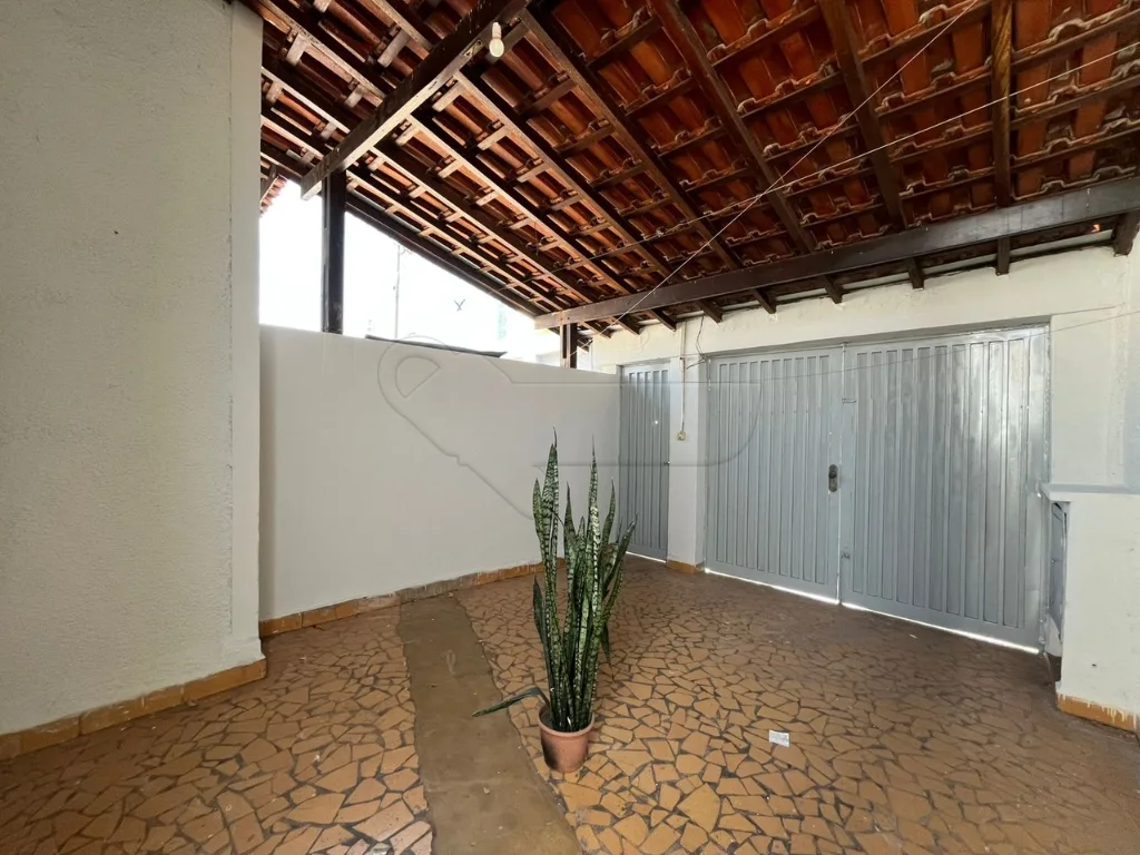 Alugar Casa / Padr&atilde;o em Limeira R$ 1.400,00 - Foto 3