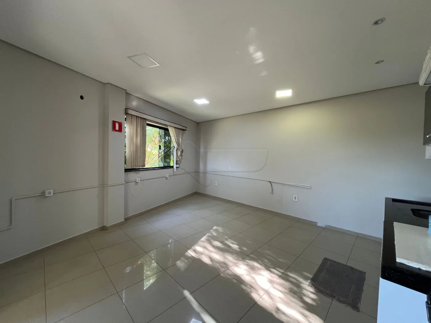 Alugar Comercial / Barrac&atilde;o em Limeira R$ 6.500,00 - Foto 16