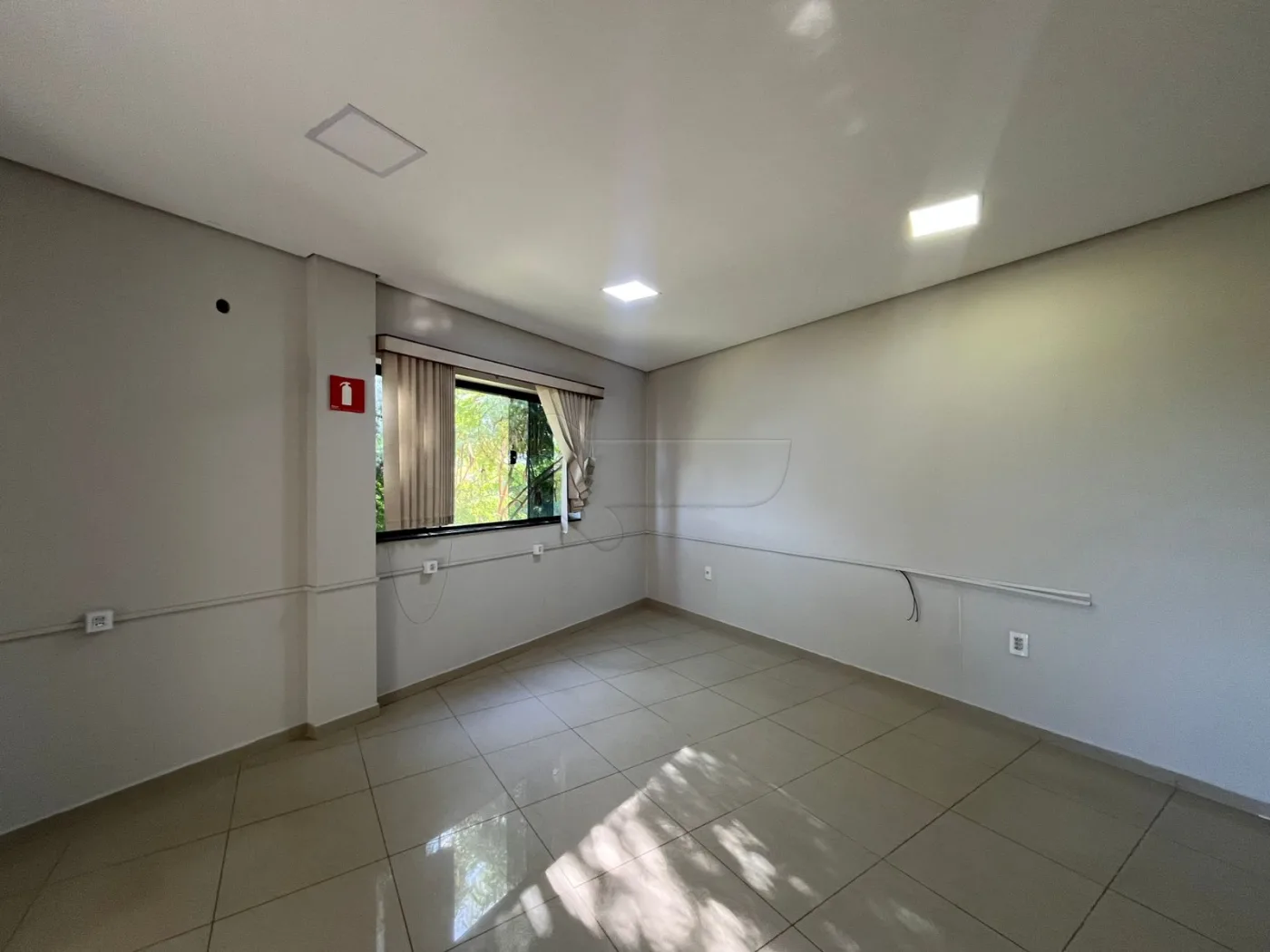 Alugar Comercial / Barrac&atilde;o em Limeira R$ 6.500,00 - Foto 22
