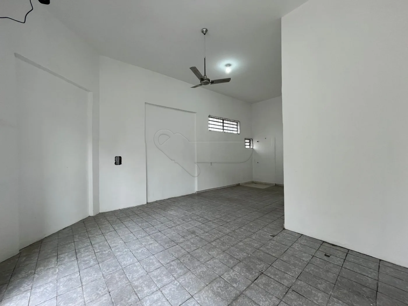 Alugar Comercial / Sal&atilde;o em Limeira R$ 1.900,00 - Foto 4