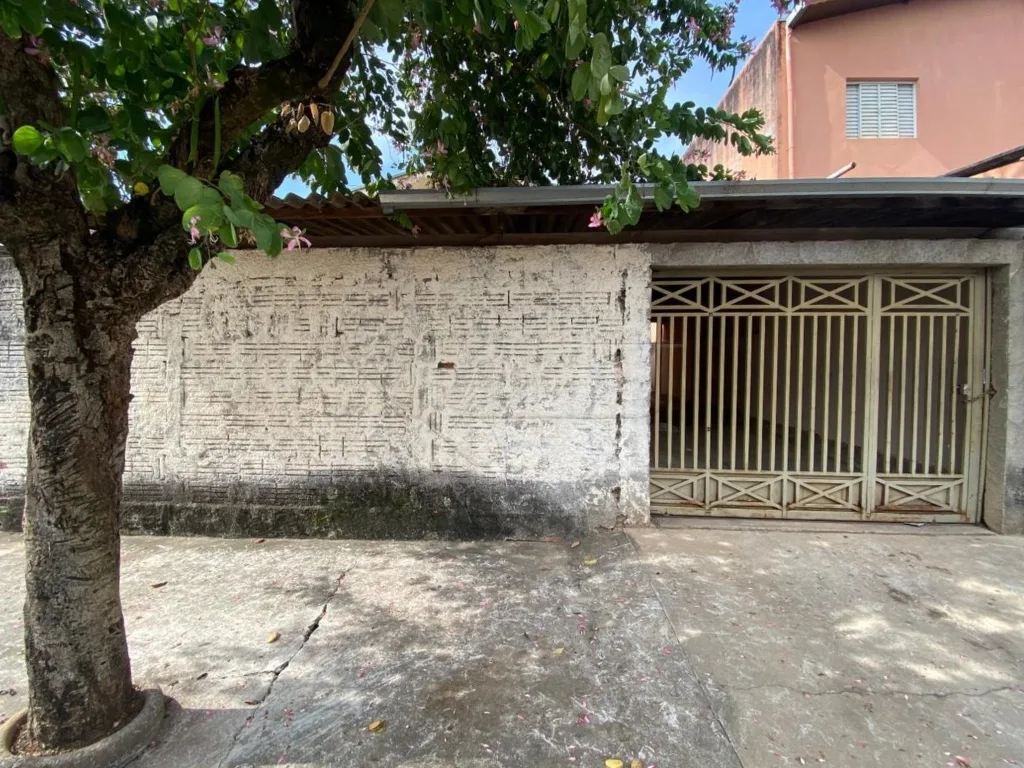 Alugar Casa / Padr&atilde;o em Limeira R$ 2.000,00 - Foto 1