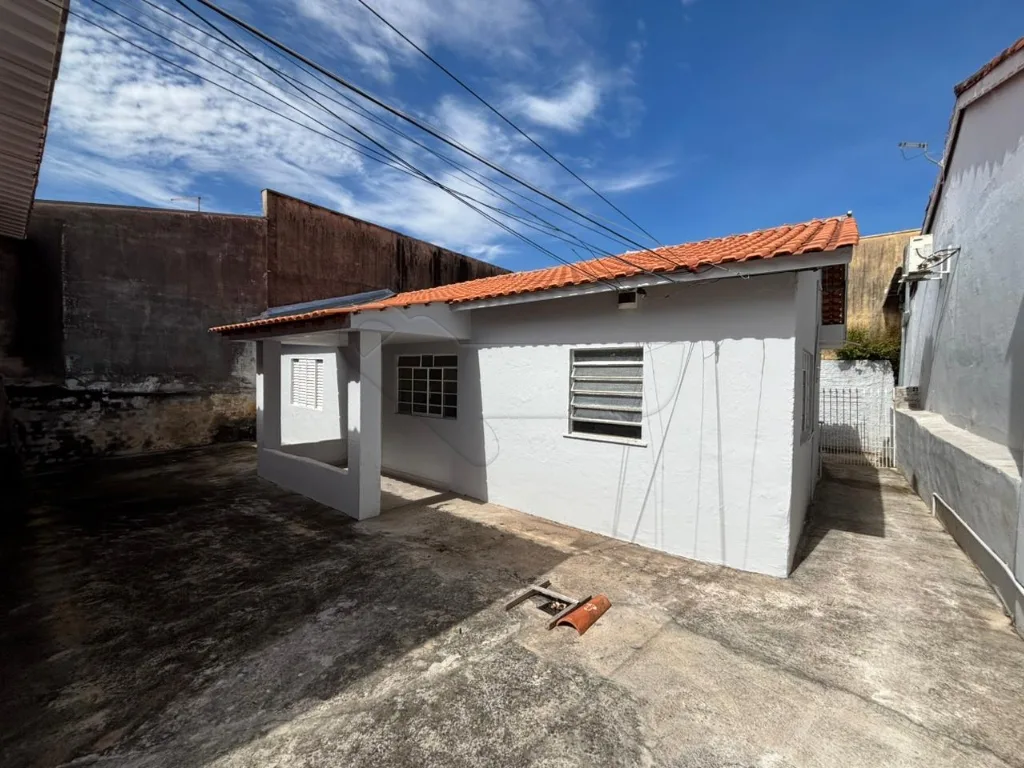 Alugar Casa / Padr&atilde;o em Limeira R$ 1.300,00 - Foto 4