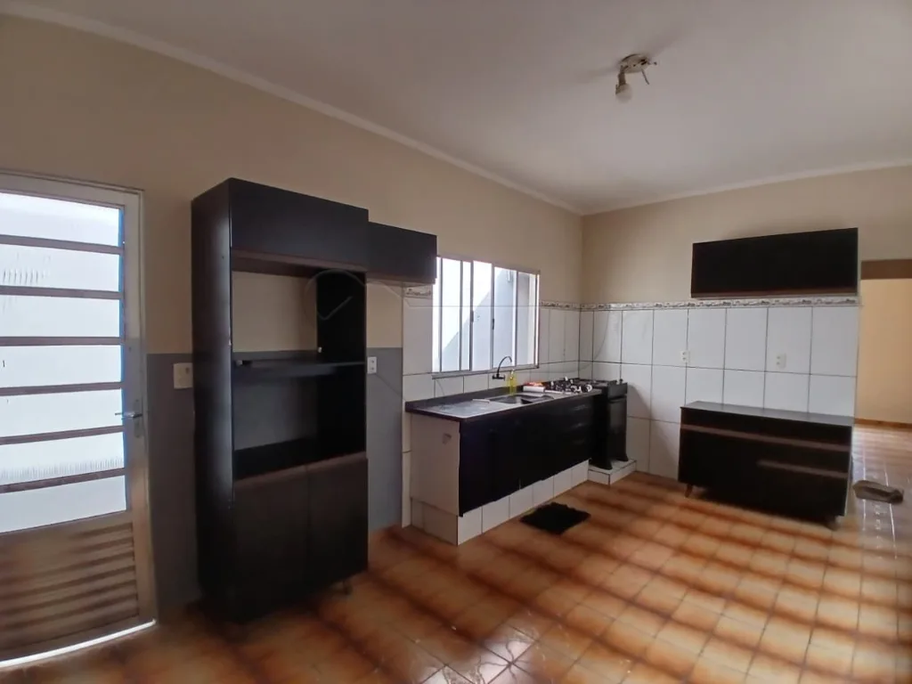 Alugar Casa / Padr&atilde;o em Limeira R$ 1.900,00 - Foto 9