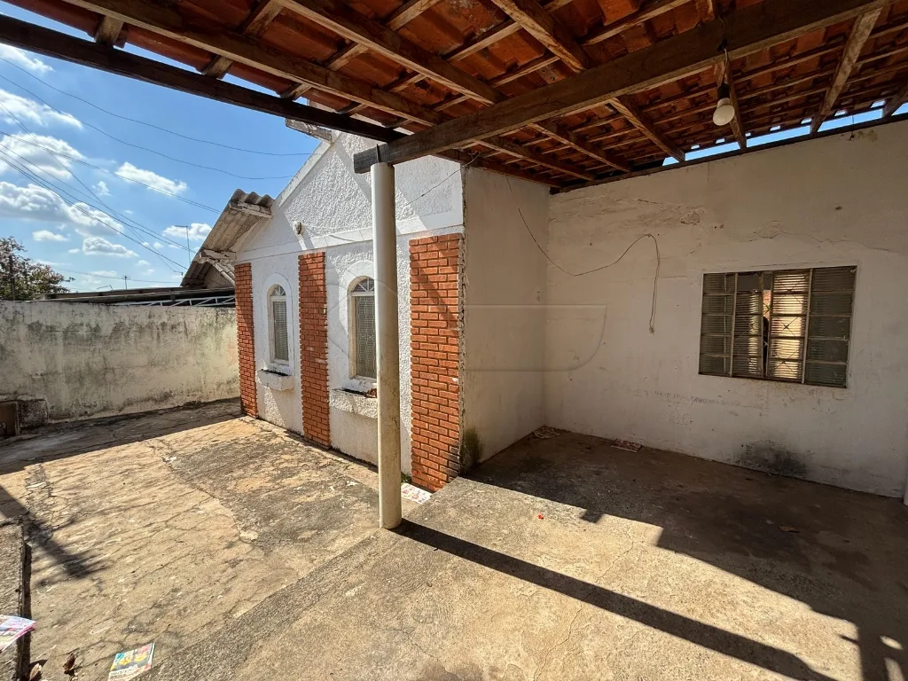 Alugar Casa / Padr&atilde;o em Limeira R$ 1.300,00 - Foto 2