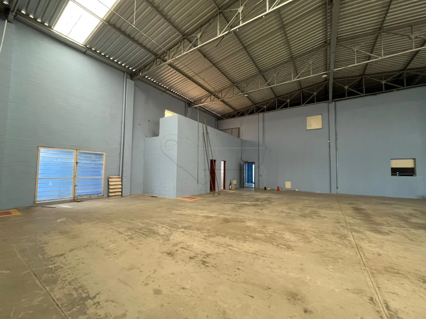 Alugar Comercial / Barrac&atilde;o em Limeira R$ 19.800,00 - Foto 15