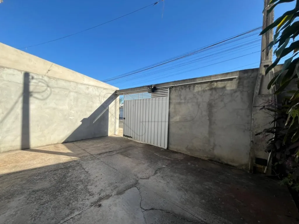 Alugar Casa / Padr&atilde;o em Limeira R$ 1.700,00 - Foto 3